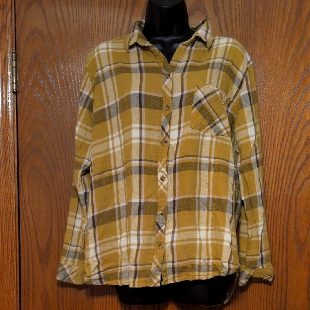 Sonoma Green and Brown Flannel Button Down Shirt